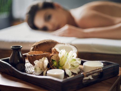 Thai Coconut Dream masáž 120 min + Wellness 120 min
